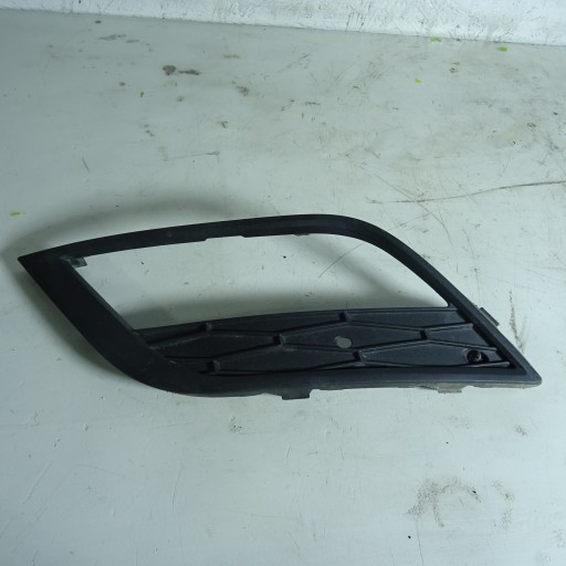 SEAT TOLEDO IV 4 left grid of a bumper 6JA807681