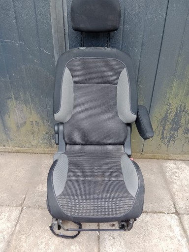 seat right front PARTNER BERLINGO II LIFT armrest