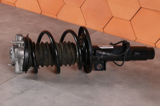 BMW 3 G20 X-DRIVE shock absorber right front front VDC 6895056 152 km !!!