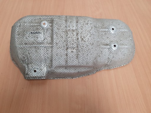 ТЕПЛОЗАЩИТНЫЙ ЭКРАН 8624879 VOLVO XC90 И