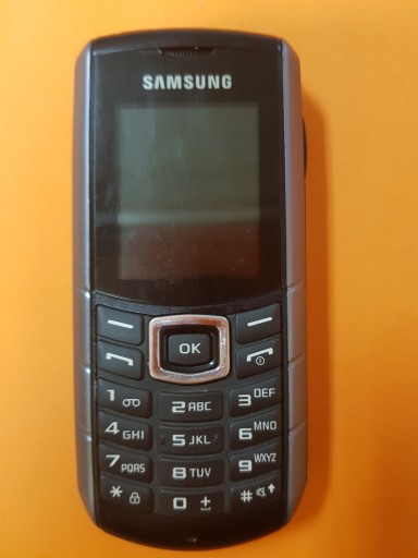 Samsung e2370 Solid/bez sim/Polski/ZADBANY