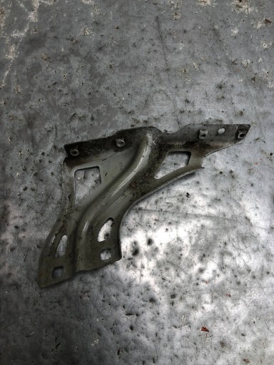 Console Aile Gauche Avant AUDI Q3 8U 8U0821135