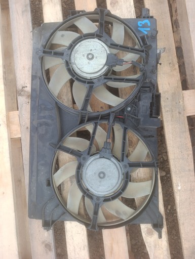 ventilátor chladiče OPEL VECTRA C 2.2 DTI 13114370 13114541