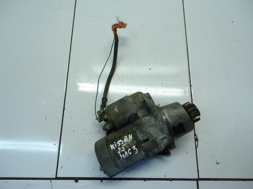 NISSAN X-TRAIL T30 2.5 QR25 starter 233008H300