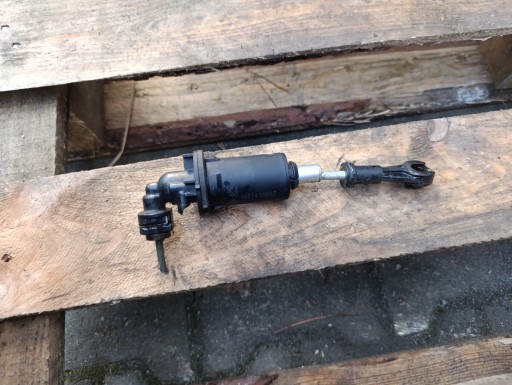 pumpa spojky wysprzeglik peugeot 1.6 hdi 9681439680