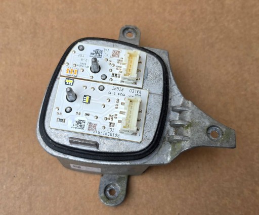 Infiniti Q30 qx30 90074817 control unit ksenonow (control unit)