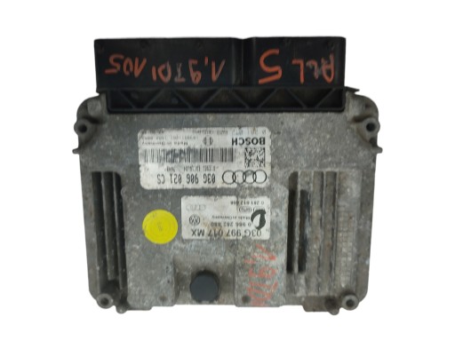computer control unit of the engine VOLKSWAGEN PASSAT B6 2.0 TDI 140KM 0281012608