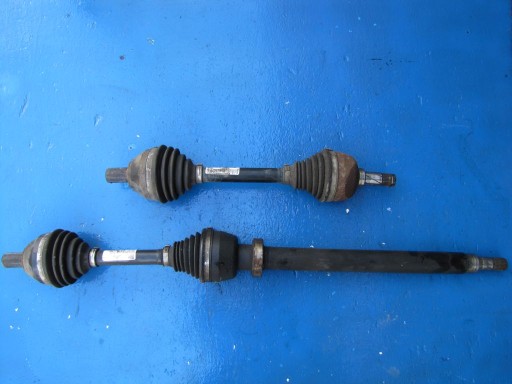 30783206 - VOLVO S80 V70 2.4 D5 185 к. с.-піввісь лівий і правий