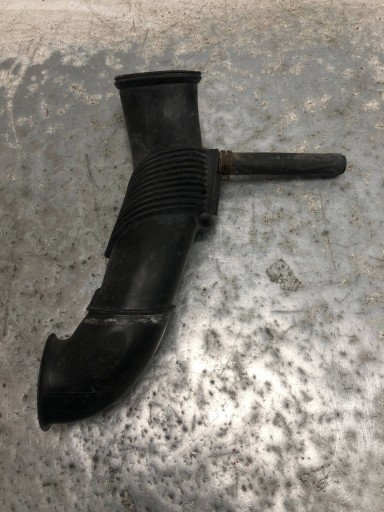 pipe air hose AUDI Q7 4L 7L6129609E