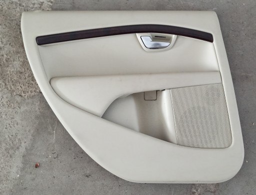 VOLVO V70 XC70 КРИШКА ДВЕРІ ЛІВА ЗАДНЯ 07-