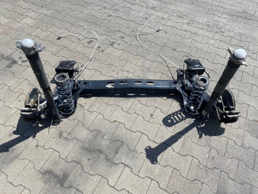 AUST121191 - Задня підвісна промінь задня вісь skoda kamiq 1.0 tsi затискачів