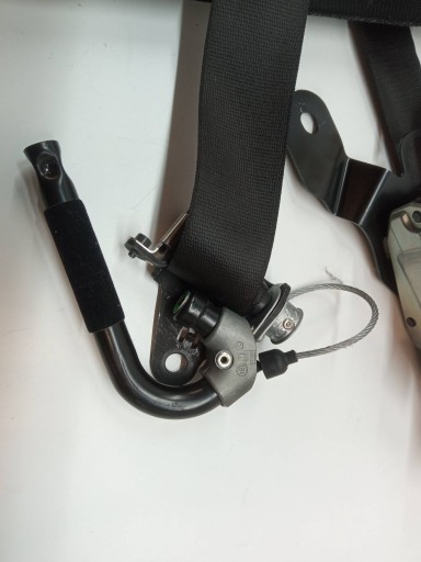 tension belt safety left front driver´s Bmw X6 II (2014-2019) F16