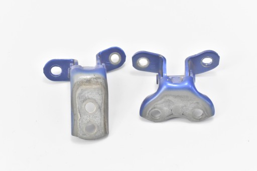 687200D091 687400D071 - Дверні петлі лівий передній 68720 - 0D091 TOYOTA YARIS III COROLLA E15 Auris і