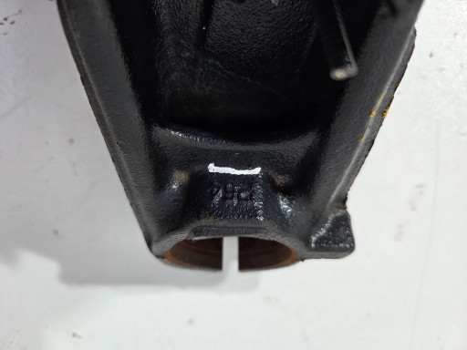 Peugeot 208 e Citroen C3 Mozzo FUSELLO Anteriore sinistra P54 (A538)