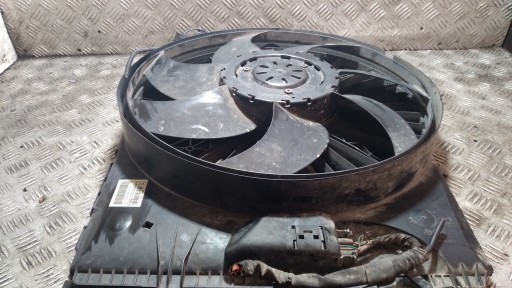 radiator fan MERCEDES-BENZ C-KLASA W204 A2049061403