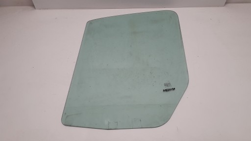 SPRINTER W906 лобове скло ліве AS2 ..9