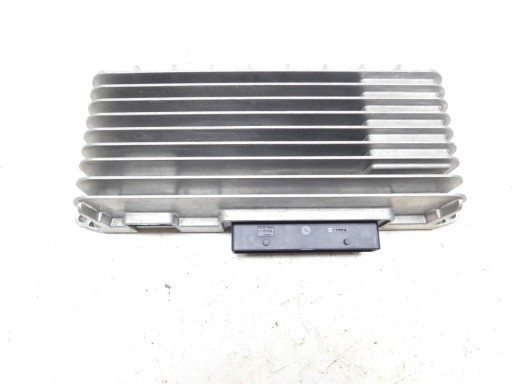 Аудио усилитель-AUDI A6 C6 4F0910223M