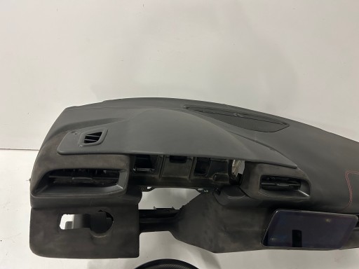dashboard instrument panel console support steering wheel, Air Bag airbags Maserati MC20