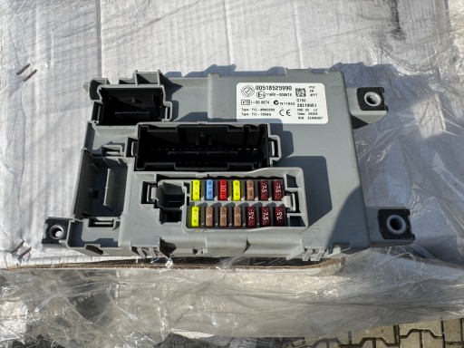compartment of fuses module BSI FIAT 500 3D 07- 00518525990