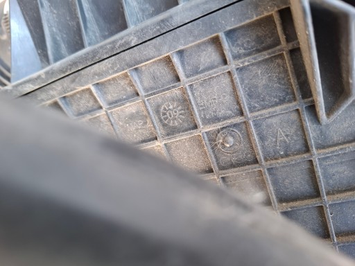 Gehäuse filter luft FORD FIESTA MK7 1,6 D