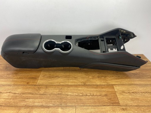 console tunel central armrest Ford Mustang VII MK7 S650 2024+