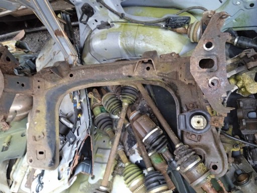 ST.RZ.FR.M51 - Балка підвіски mazda rx8 сани