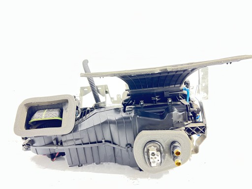 VW CADDY III LIFT 15-20R réchauffeur complète EUROPA 2K5820003AK