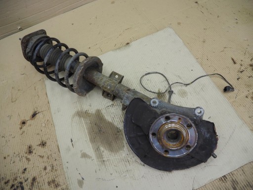 090909980 - КРОССОВЕР АМОРТИЗАТОР ПРАВЫЙ VOLVO XC70 AWD 2,4 Т