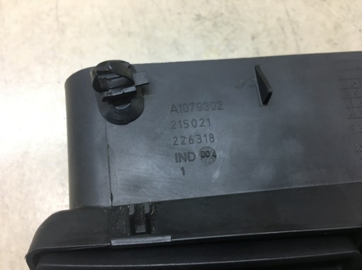 grid air conditioning devices central PEUGEOT 307 SW 9634511177