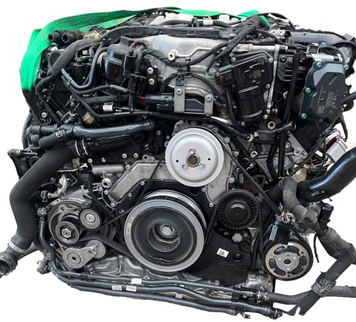 ДВИГУН AUDI Q8 3.0 TDI DPX КОМПЛЕКТ