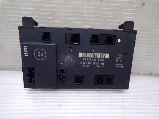 Модуль правой двери MERCEDES W209 CLK 2098202226