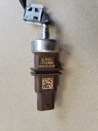 Sensor TEMPERATURY Gase AUDI VW SEAT SKODA 2.0 D 04L919529D OE EU