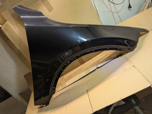 VOLVO XC90 II 2 ПЕРЕДНЄ КРИЛО ПРАВЕ