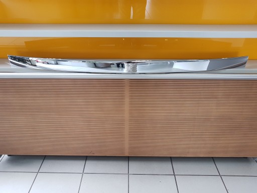 13158272 - ХРОМОВАНА НАКЛАДКА КРИШКИ БАГАЖНИКА OPEL ASTRA H УНІВЕРСАЛ