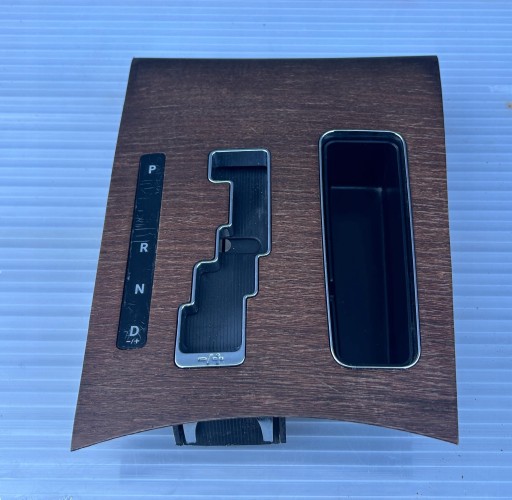 frame of a trim of the gear wood LANCIA THEMA II 11- 1UV08AAAAC