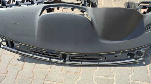 Nissan Qashqai 2016 dashboard instrument panel console