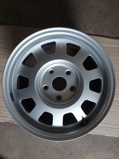 disc AUDI AUDI A4 A6 disc / disc 15 cali 5X112 OE: 8D0601025D