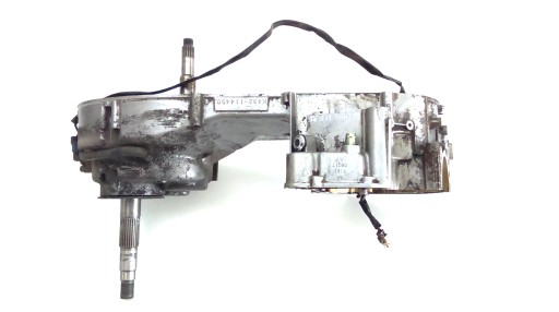 12341010175 - SUZUKI BURGMAN 400 K7 K8 K9 блок Картер