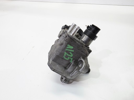 injection pump CR AUDI VOLKSWAGEN SEAT SKODA 2.0 TDI 03L130755 1/25
