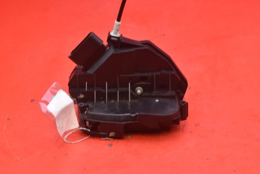 lock door left front front EU 8A6A-A21813-AJ FORD FIESTA MK7 08-17