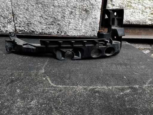 145 AUDI A3 8P LIFT 2008-2012 ФОНАРЬ НАПРАВЛЯЮЩИЙ ПРАВЫЙ 8P0805608