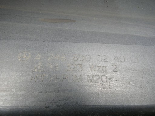 MERCEDES A KLASA W176 moulding threshold cap left