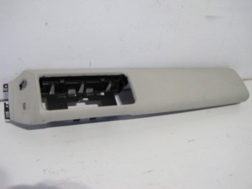 lišta konzoli RANGE ROVER VELAR J8A2-04268
