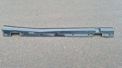 moulding threshold exterior right 2126901640 197 MERCEDES W212 AMG