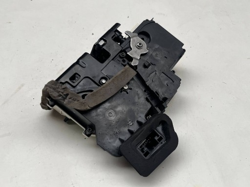 AUDI A6 A7 Q8 lock door right rear part 4K0839016P @M