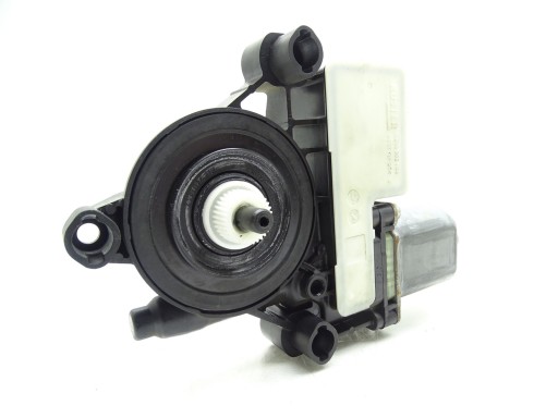 15904261663 - Модуль стеклоподъемника левый задний vw golf viii 8 20- 5q0959408g