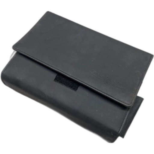 Chrysler 300C ESTATE ПОСІБНИКИ З ОБСЛУГОВУВАННЯ