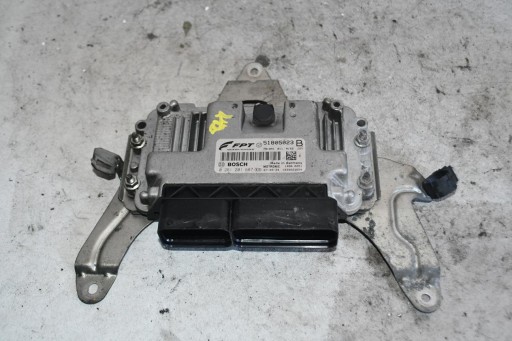 FIATBRAVOII07 KOMPUTERSILNIKA14TJET51805023B - Fiat bravo ii 07- двигун комп'ютер контролер 1.4 t-jet 51805023b 0261201687