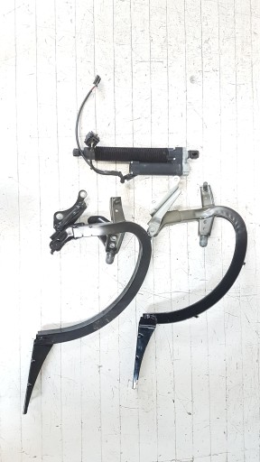 4G5827851B 4G5959107C - AUDI A6 C7 седан привід елект