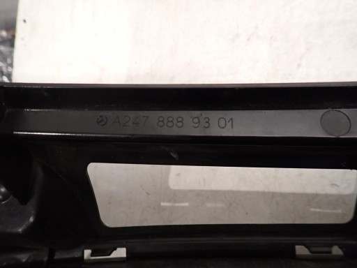 Grille/masque MERCEDES GLA W247 2019- A2478889301